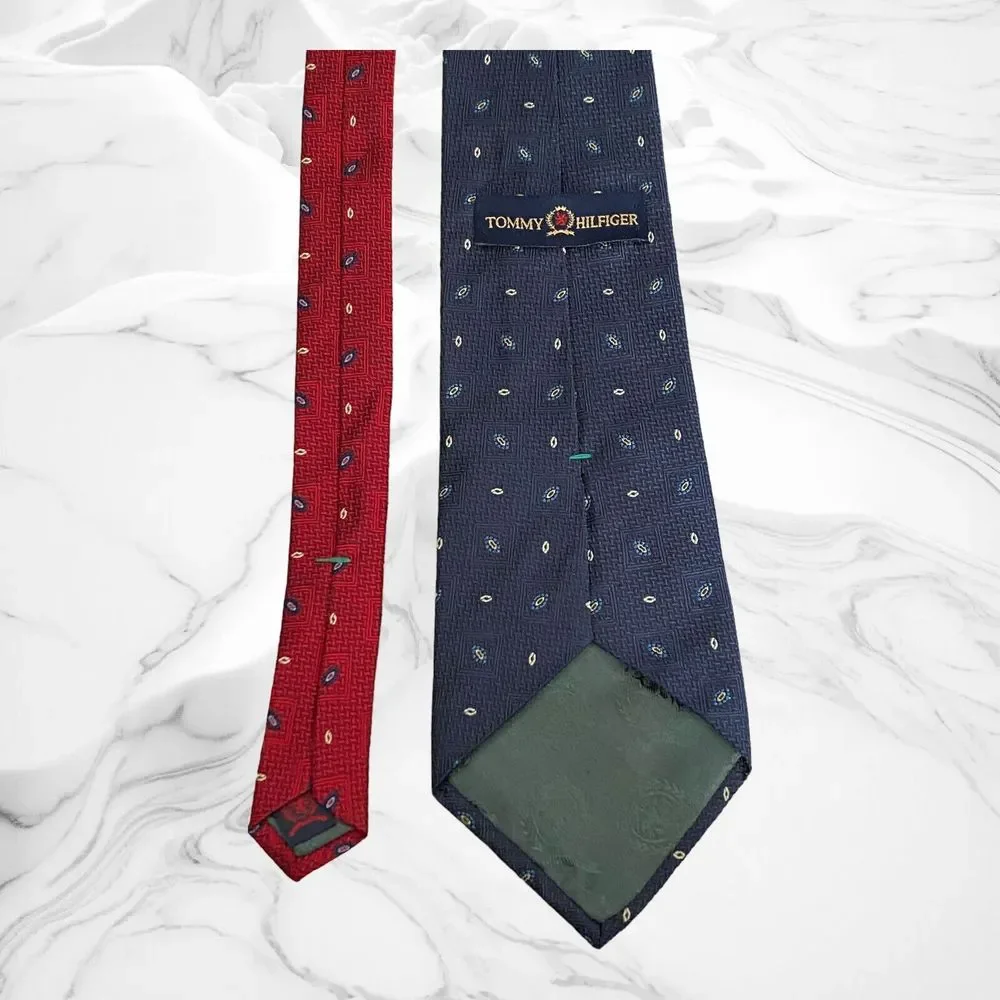 Tommy Hilfiger Designer Men's Silk Blend 2 Tone Tie ~ Navy Blue / Red 100% Silk